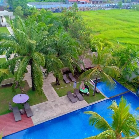 Отель Seminyak Garden Dalung  Экстерьер фото